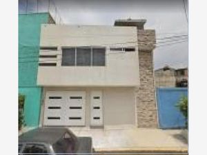 Casa en Venta en La Perla Nezahualcóyotl