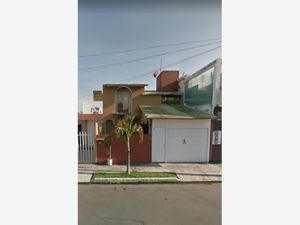 Casa en Venta en Jardines de Virginia Boca del Río