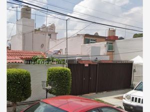 Casa en Venta en Hacienda de Echegaray Naucalpan de Juárez