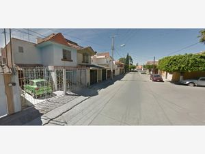 Casa en Venta en Real Providencia León