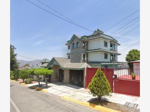 Casa en Venta en Lomas de Valle Dorado Tlalnepantla de Baz