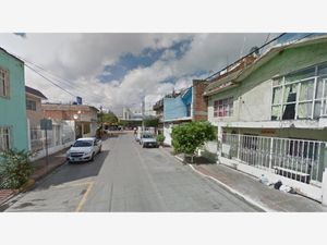 Casa en Venta en La Carmona León