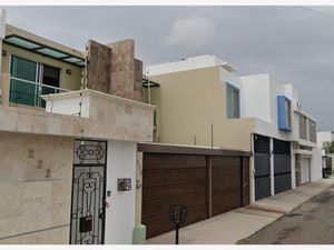 Casa en Venta en Colinas del Cimatario Querétaro