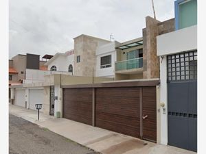 Casa en Venta en Colinas del Cimatario Querétaro