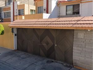 Casa en Venta en Colon Echegaray Naucalpan de Juárez