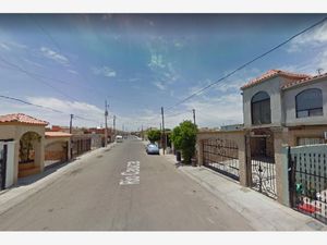 Casa en Venta en Hacienda del Río Mexicali