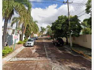 Casa en Venta en Lomas Santa Rita Guadalajara