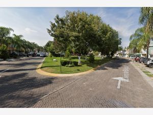 Casa en Venta en Real Del Bosque Zapopan