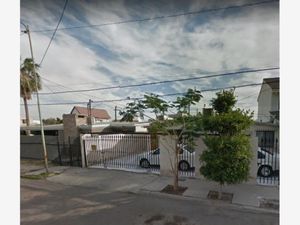 Casa en Venta en Las Fuentes Mexicali