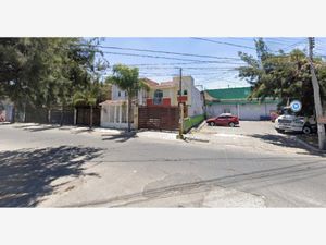 Casa en Venta en Lagos de Oriente Guadalajara