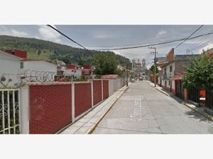 Casa en Venta en La Rivera Toluca