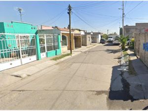 Casa en Venta en Hacienda Santa Fe Tlajomulco de Zúñiga