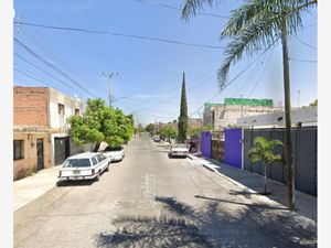 Casa en Venta en Huentitan El Bajo Guadalajara