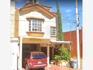 Casa en Venta en Marco Antonio Linares