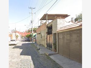 Casa en Venta en Santa Maria Tequepexpan San Pedro Tlaquepaque