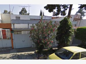 Casa en Venta en Viveros de la Loma Tlalnepantla de Baz