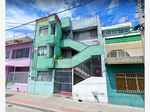 Edificio en Venta en La Carmona León