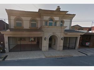 Casa en Venta en El Roble San Nicolás de los Garza