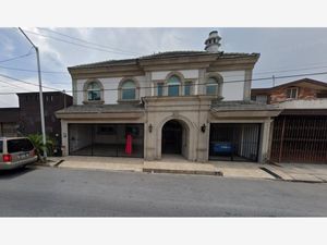 Casa en Venta en El Roble San Nicolás de los Garza