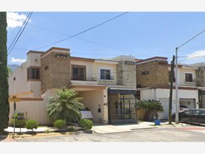 Casa en Venta en Portal de Cumbres Monterrey