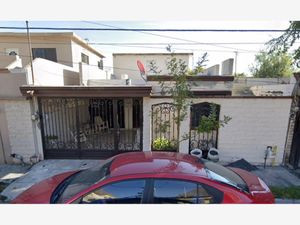 Casa en Venta en Villa Universidad San Nicolás de los Garza