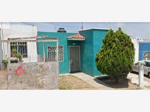 Casa en Venta en Hacienda Santa Fe Tlajomulco de Zúñiga