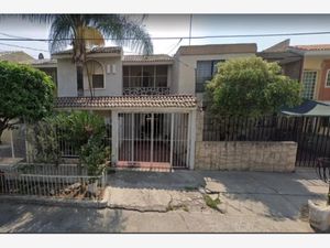 Casa en Venta en El Dean Guadalajara