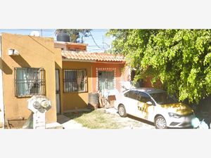 Casa en Venta en Hacienda Santa Fe Tlajomulco de Zúñiga