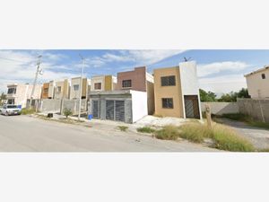 Casa en Venta en Paseo de la Loma Apodaca