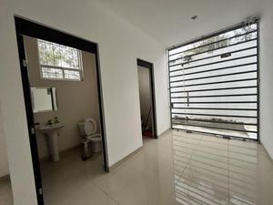 Consultorio en Venta en San Jose del Cerrito Morelia