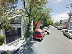 Casa en Venta en Pedregal de Santo Domingo Coyoacán