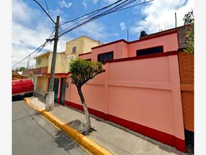 Casa en Venta en San Juan Ixtacala Tlalnepantla de Baz