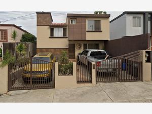 Casa en Venta en Playas de Tijuana Sección Costa de Oro Tijuana