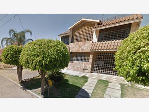 Casa en Venta en Jardines de Jerez León