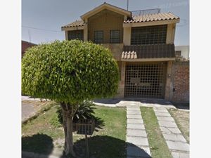 Casa en Venta en Jardines de Jerez León