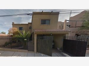 Casa en Venta en Los Pinos Saltillo