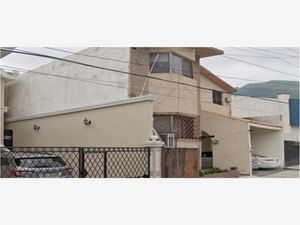 Casa en Venta en Las Torres Monterrey