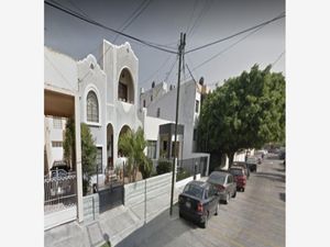 Casa en Venta en Americana Guadalajara