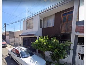 Casa en Venta en Villa Hermosa Guadalajara