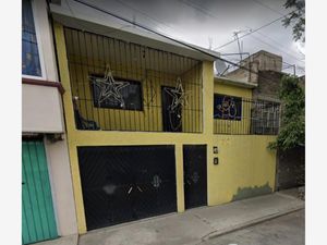 Casa en Venta en Metropolitana Tercera Sección Nezahualcóyotl