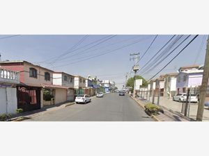 Casa en Venta en El Laurel (El Gigante) Coacalco de Berriozábal