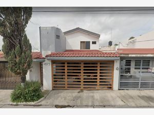 Casa en Venta en Lomas de La Victoria San Pedro Tlaquepaque