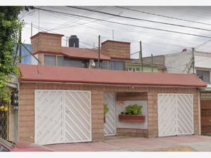 Casa en Venta en Bosques de Aragon Nezahualcóyotl