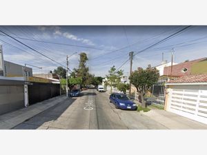 Casa en Venta en La Calma Zapopan