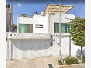 Casa en Venta en El Rosedal Coyoacán