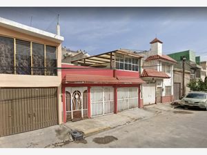 Casa en Venta en Benito Juárez (La Aurora) Nezahualcóyotl