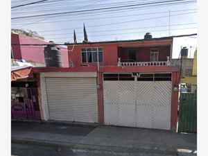 Casa en Venta en Vergel de Guadalupe Nezahualcóyotl