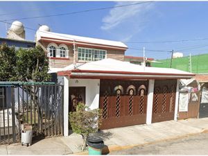 Casa en Venta en Bosques del Valle 1a Sección Coacalco de Berriozábal