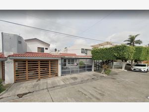 Casa en Venta en Lomas de La Victoria San Pedro Tlaquepaque