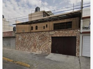 Casa en Venta en Ampliación General José Vicente Villada Poniente Nezahualcóyotl